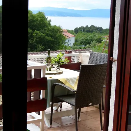 Athos - Turm Krk Apartamento