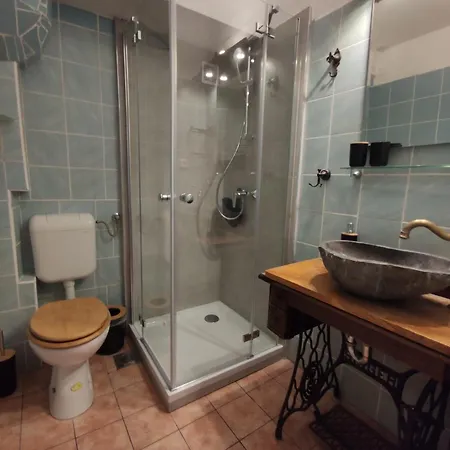 Athos - Turm Krk Apartament *